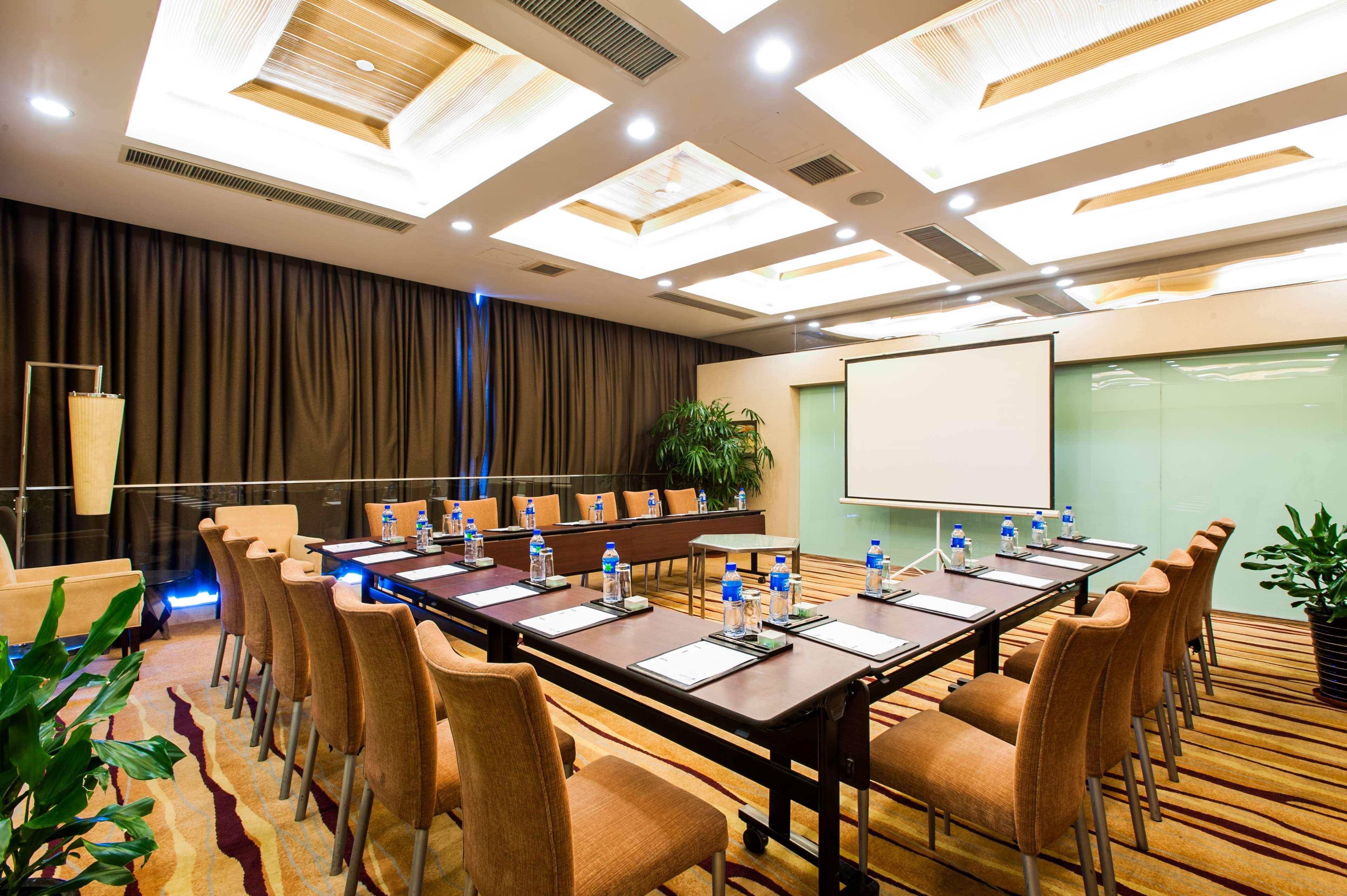 Radisson Tianjin Hotel Bagian luar foto